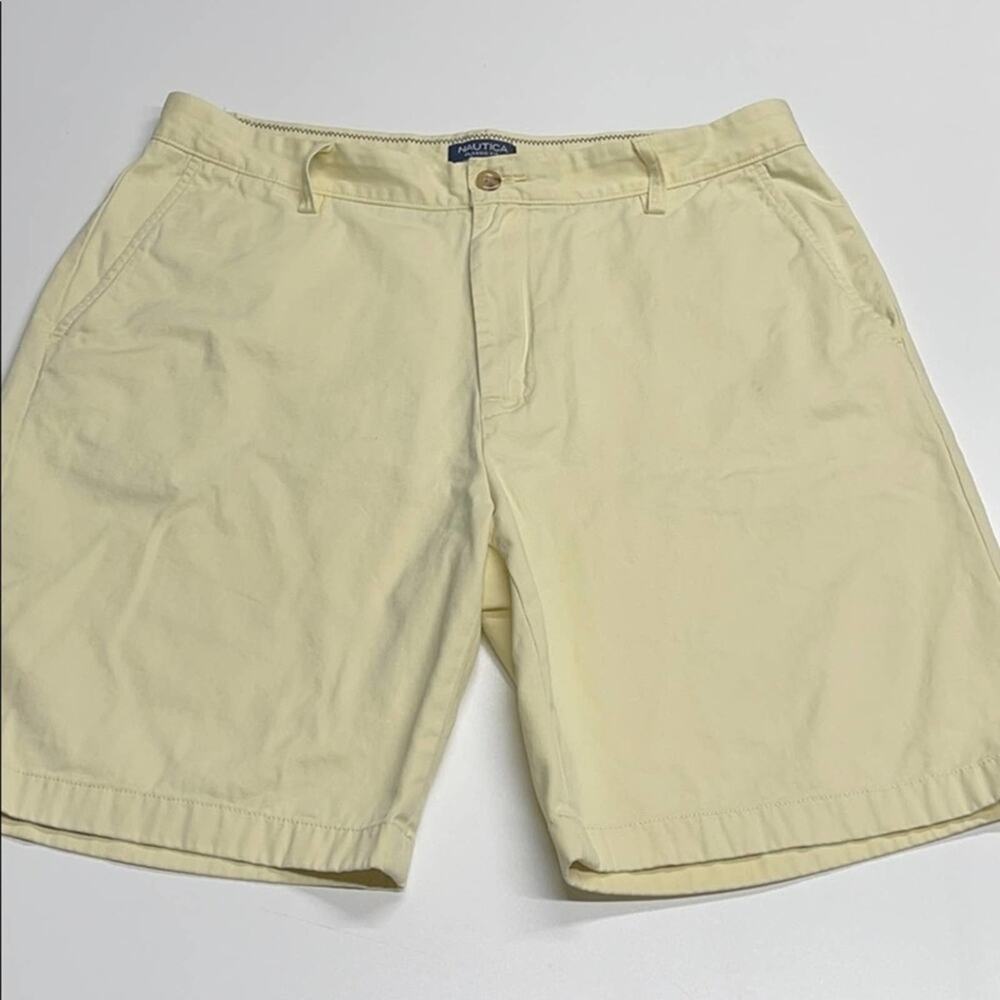 NAUTICA Men’s 36 Yellow Cotton Shorts